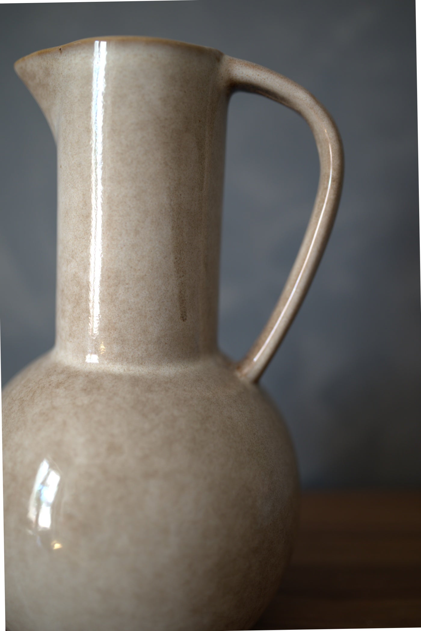 NATURAL BROCCA VASE