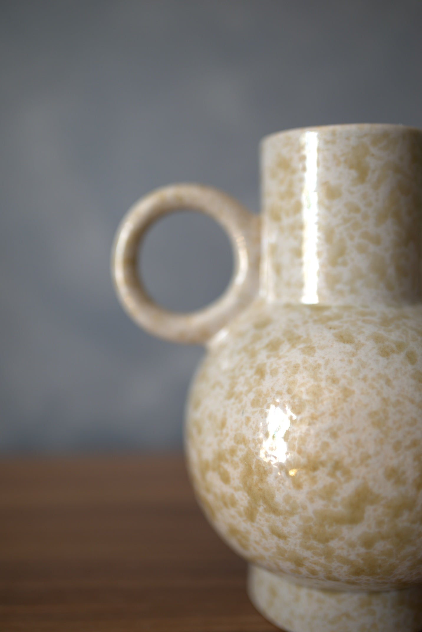 NATURAL MANICI VASE