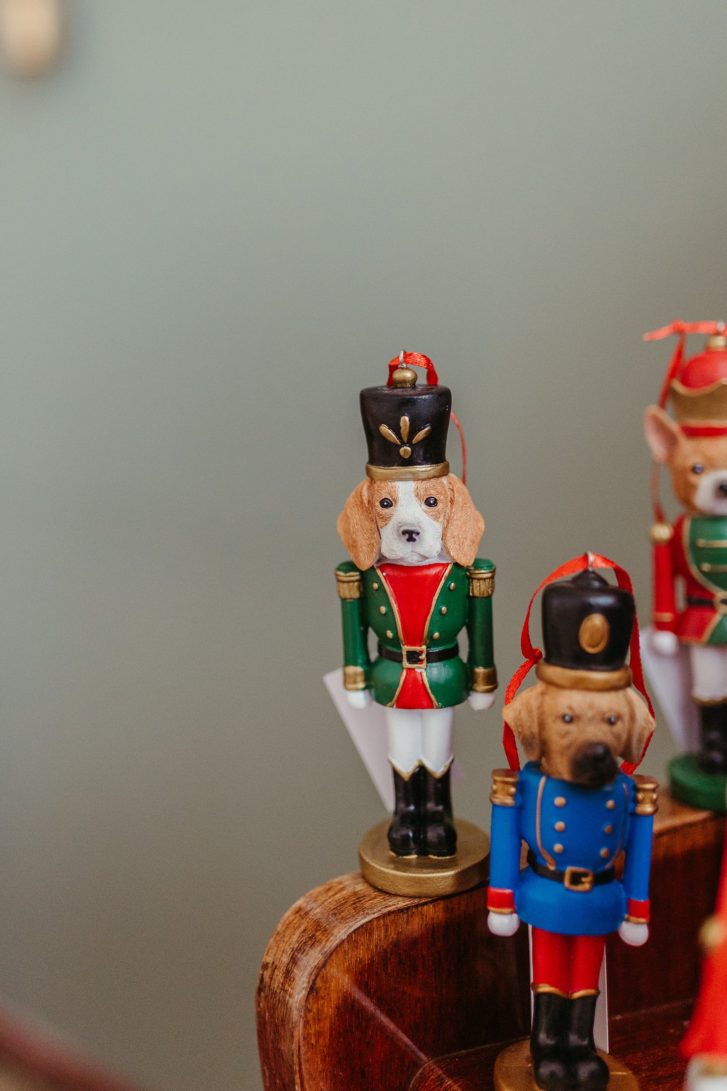 DOGS - UKRASI