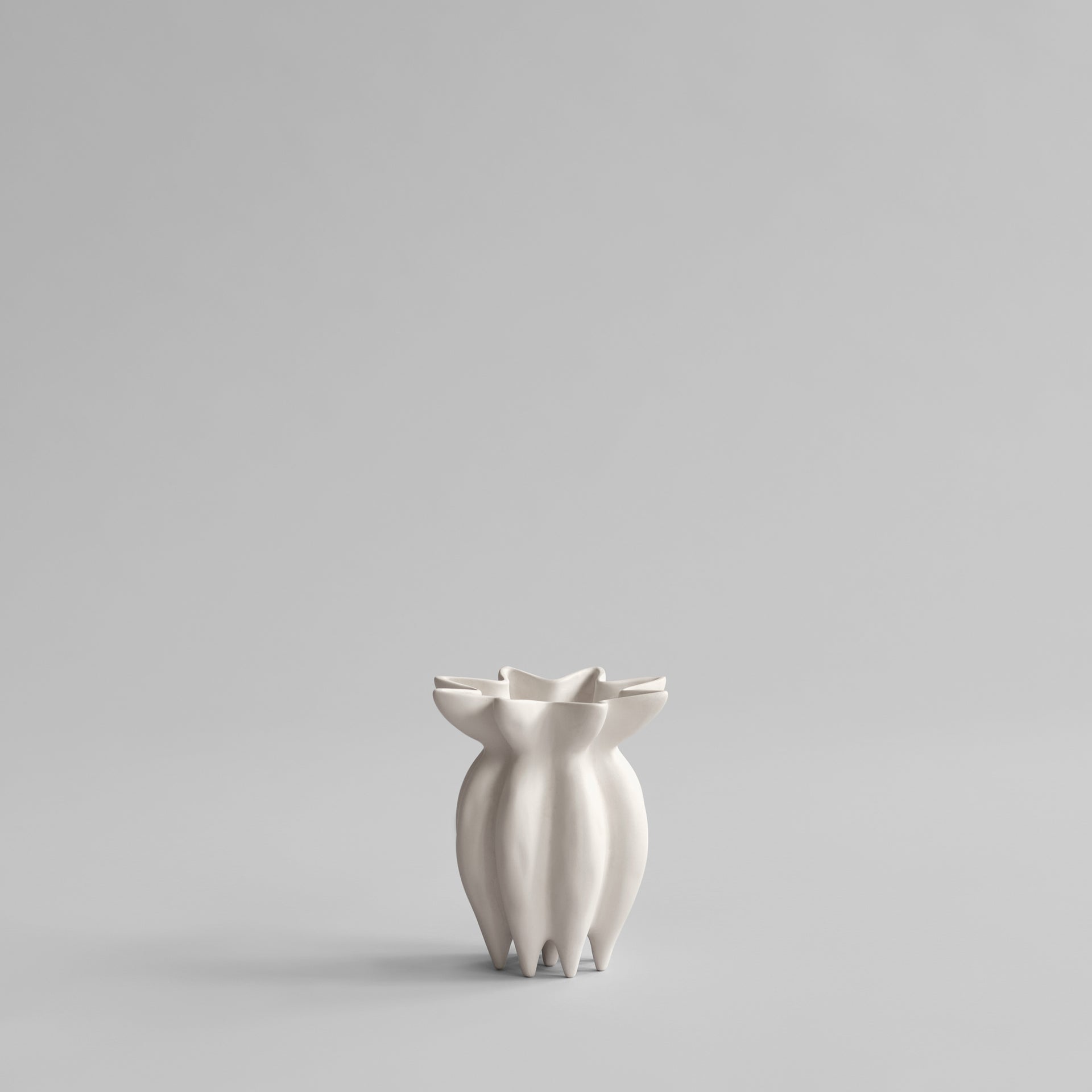 LOTUS VASE, PETIT - BIRCH - 101 COPENHAGEN