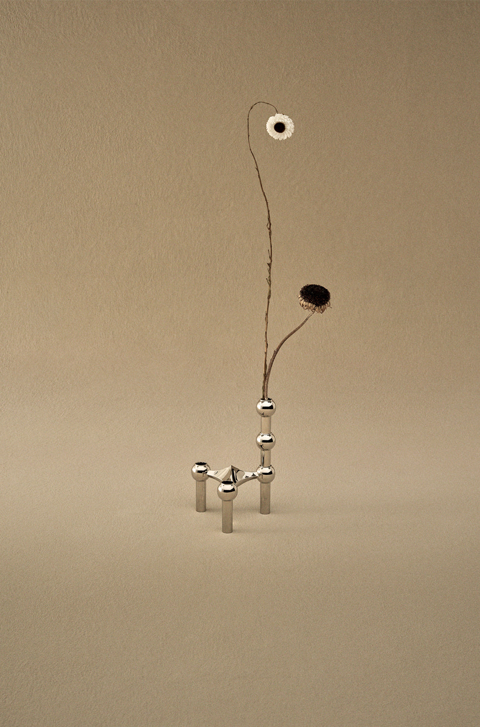 STOFF NAGEL VASE