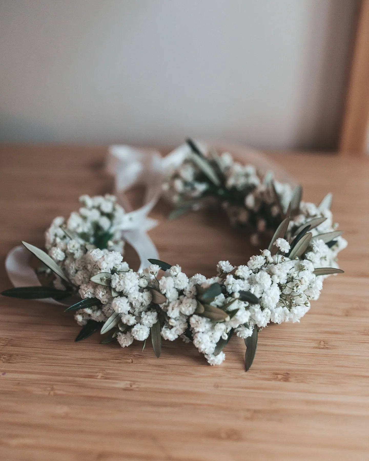 CROWN OF GYPSOPHYLA (possible addition of olive)